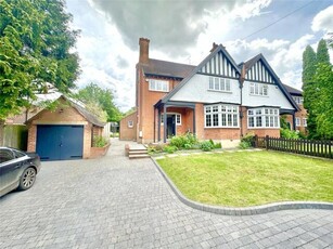 5 Bedroom Semi-detached House For Rent In Radlett, Hertfordshire
