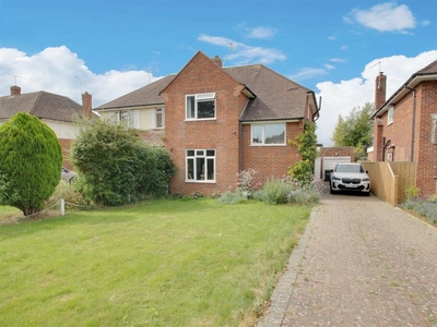 3 bedroom semi-detached house for sale in The Boulevard, Worthing, BN13