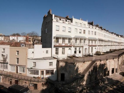 1 Bedroom Flat For Sale In Clifton
