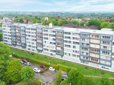 2 Bedroom Apartment For Sale In Moortown, Leeds