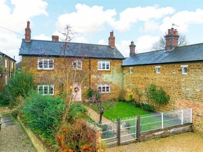 3 Bedroom Detached House For Sale In Towcester, Northamptonshire