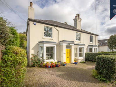 3 Bedroom Semi-detached House For Sale In Quarndon, Derby