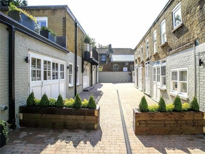 3 Bedroom Terraced House For Sale In Richmond