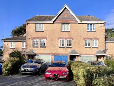 3 Bedroom Town House For Sale In Bournemouth