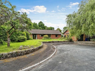 4 Bedroom Bungalow For Sale In Ystradgynlais, Powys