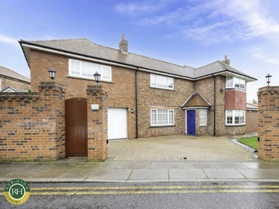 4 Bedroom Detached House For Sale In Bawtry