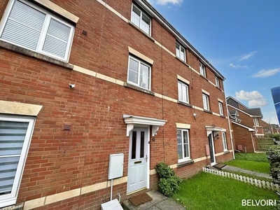 4 Bedroom Town House For Sale In Llanishen, Cardiff