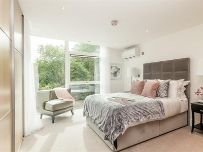 1 Bedroom Apartment For Sale In Battersea Place, 73 Albert Bridge Road