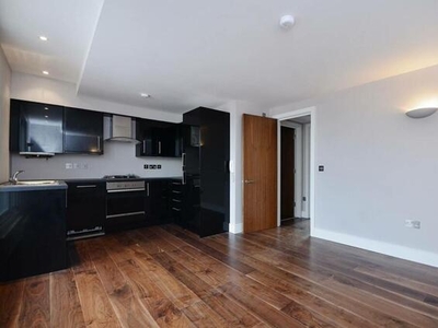 1 Bedroom Flat For Rent In Gunnersbury, London
