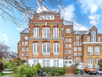 2 bedroom property for sale in Thackeray Road, LONDON, SW8