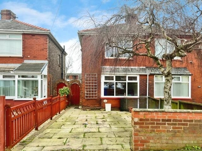 2 Bedroom Semi-detached House For Sale In Widnes, Cheshire