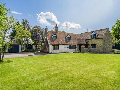 3 Bedroom Detached House For Sale In Pulborough