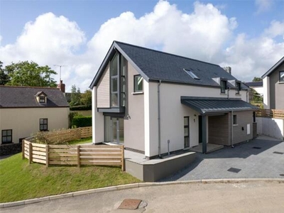 3 Bedroom Detached House For Sale In Tenby, Pembrokeshire
