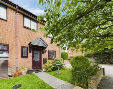 3 Bedroom End Of Terrace House For Sale In Downview Road, Worthing