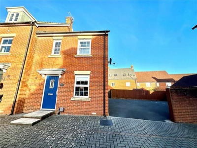 3 Bedroom End Of Terrace House For Sale In Haydon End, Swindon