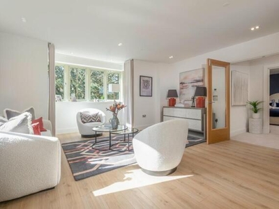 3 Bedroom Retirement Property For Sale In Siddington, Cirencester
