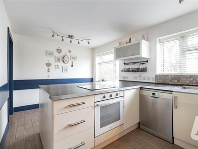 3 Bedroom Semi-detached House For Sale In Ongar, Essex