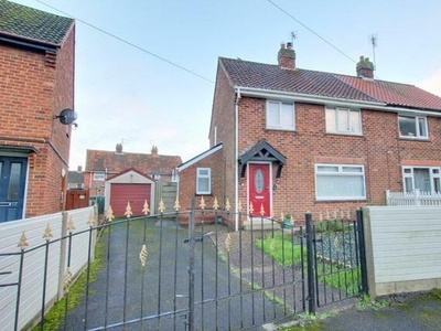 3 Bedroom Semi-detached House For Sale In Woodmansey