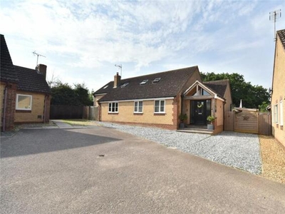 4 Bedroom Bungalow For Sale In Bury St. Edmunds, Suffolk