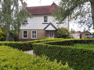 4 Bedroom Detached House For Rent In Eastry