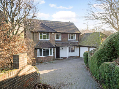 4 Bedroom Detached House For Sale In Princes Risborough