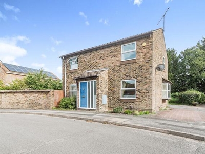 4 Bedroom Link Detached House For Sale In Lower Earley