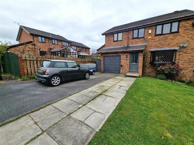 4 Bedroom Semi-detached House For Sale In Glossop, Derbyshire