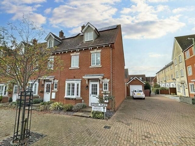 4 Bedroom Town House For Sale In Kesgrave, Ipswich