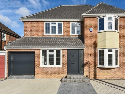5 Bedroom Detached House For Rent In Pinner