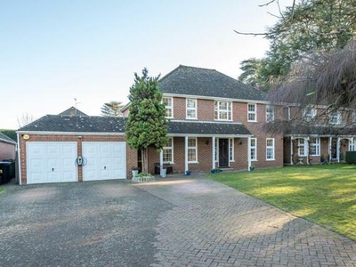 5 Bedroom Detached House For Sale In Marlow Hill, Buckinghamshire