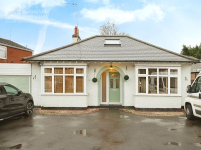Bungalow for sale in Cawston Lane, Dunchurch, Rugby, Warwickshire CV22