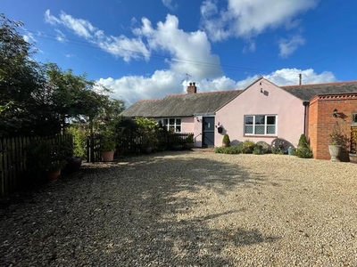 Bungalow for sale in Greenfields, Lime Street, Gloucester, Gloucestershire GL19