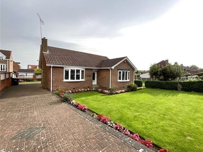 Bungalow for sale in Lodge Lane, Aston, Sheffield S26
