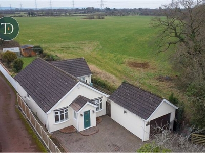 Bungalow for sale in Strawberry Mead, Whitby Lane, Backford, Chester CH1