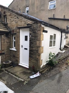 Cottage to rent in Frizinghall Road, Bradford BD9