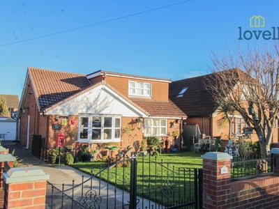 Detached bungalow for sale in Bradley Road, Waltham DN37