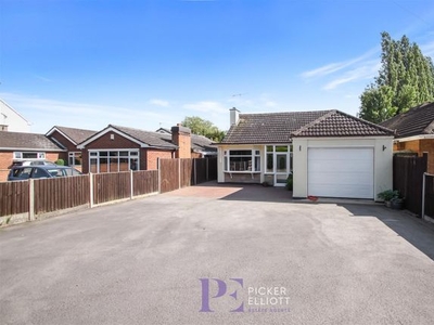 Detached bungalow for sale in Coventry Road, Hinckley LE10