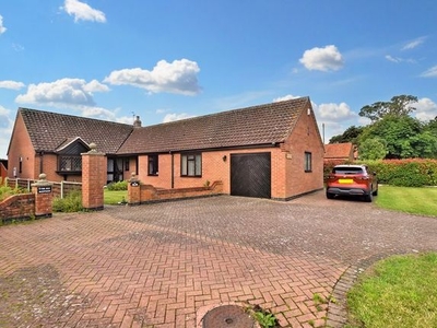 Detached bungalow for sale in Main Street, Norton Disney, Lincoln LN6