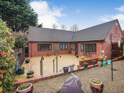 Detached bungalow for sale in Waverley Road, Hillmorton, Rugby CV21