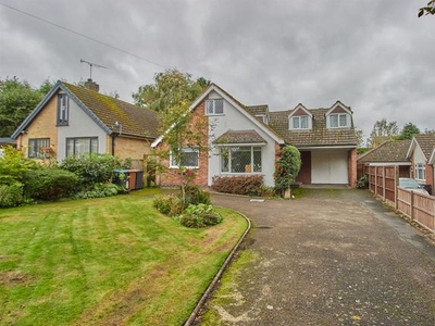 Detached bungalow for sale in Whitemoors Road, Stoke Golding, Nuneaton CV13