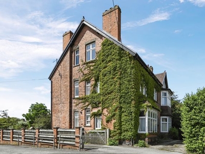 Detached house for sale in 16 Nottingham Road, Alfreton DE55