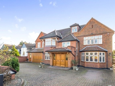 Detached house for sale in Broad Walk, Winchmore Hill, London N21