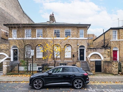 Detached house for sale in Shepperton Road, London N1