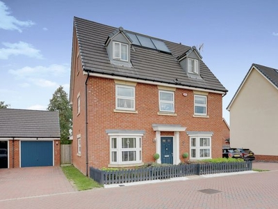 Detached house for sale in Shetland Crescent, Rochford SS4