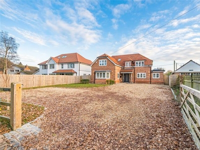 Detached house for sale in Silchester Road, Little London, Hampshire RG26