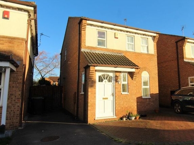 Detached house to rent in Biggart Close, Chilwell, Nottingham NG9