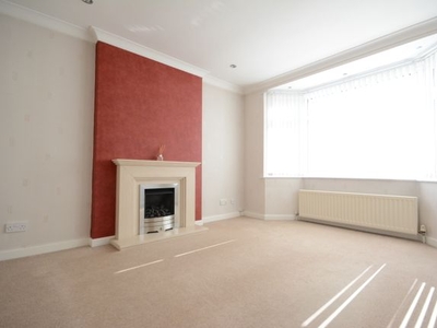 Detached house to rent in Bradborne Avenue, Wilford, Nottingham NG11
