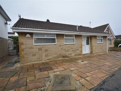 Detached house to rent in Gorse Close, Dunsville, Doncaster DN7
