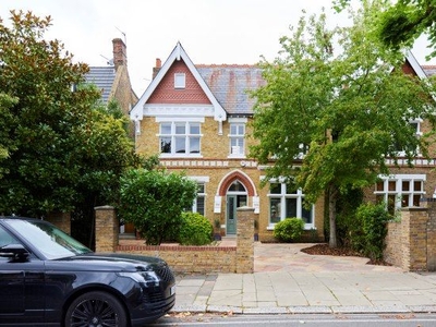 Detached house to rent in Woodville Road, London W5
