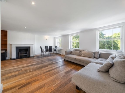 Duplex for sale in Dorset Square, Marylebone NW1